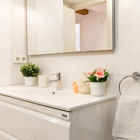 Apartamento Diagonal Mar: Bonito Y Centrico *